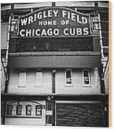 Wrigley Field Chicago Cubs Sign In Black And White Wood Print