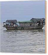 Life On Lake Tonle Sap 6 Wood Print