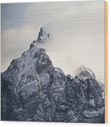 Mountain Peak In The Salvesen Range Wood Print