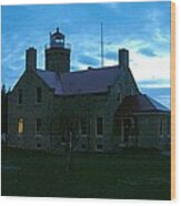Old Mackinac Point Lighthouse At Dusk Wood Print
