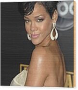 Rihanna At Arrivals For 2008 American Wood Print