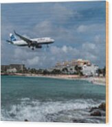 Jetblue Landing At St. Maarten #1 Wood Print