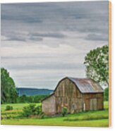 Barn In Bliss Township Wood Print