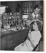 Beauty Parlor, 1937 Wood Print