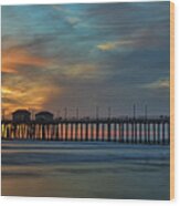 Fire On The Sky - Huntington Beach Pier Wood Print