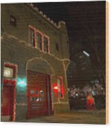 Firehouse In Xmas Lights Wood Print