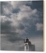 Fog On Smith Point Lighthouse Wood Print