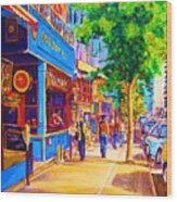 Irish Pub On Crescent Street Wood Print