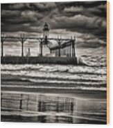 Lighthouse Reflections In Black And White Wood Print