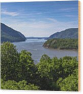 Looking North Through The Hudson Highlands Wood Print