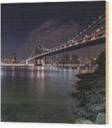 Manhattan Bridge Twinkles At Dusk Wood Print