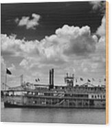 Mississippi Riverboat In Black And White Wood Print