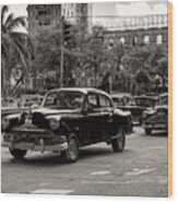 Old Cars In Havana Wood Print