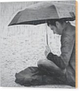 Reading In The Rain - Umbrella Wood Print