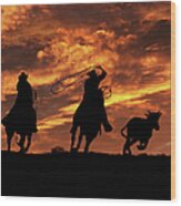 Roping Cowboys And Fiery Skies Wood Print