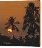 Sunset In Waikiki Wood Print