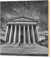 Supreme Court Building In Black And White Wood Print
