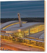 Terminal 2, Raleigh - Durham 9590 Wood Print