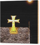 The Full Moon And The Maltese Cross Wood Print