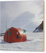 Tomato Hut, Antarctica Wood Print