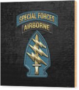 U. S.  Army Special Forces  -  Green Berets S S I Over Black Velvet Wood Print
