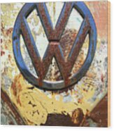 Vw Volkswagen Emblem With Rust Wood Print