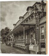 Windsor Railroad Station Wood Print