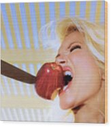9935 Supermodel Selena Red Apple Sharp Knife Las Vegas Ixcmxxxv Wood Print
