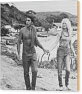 Brigitte Bardot Holding Hands With Bob Wood Print