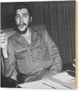 Che Guevara Sitting At A Desk Wood Print