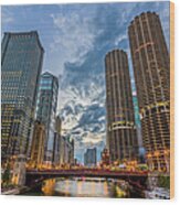 Chicago River Sunset Wood Print