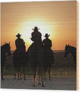Cowboys And Cowgirl At Sunrise Wood Print