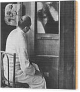 Doctor Using A Fluoroscope Wood Print