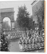 Group Of Sailors In Labor Day Parade Wood Print