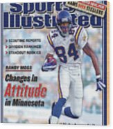 Minnesota Vikings Randy Moss, 2002 Nfl Football Preview Sports Illustrated Cover Wood Print