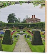 Pond Garden - Hampton Court Palace Wood Print