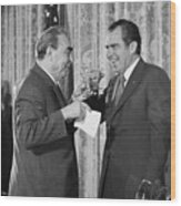 President Richard Nixon And Premier Wood Print