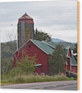 Red Pennsylvania Barn And Silo Wood Print