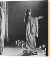 Soprano Maria Callas On Stage Wood Print