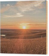 Sunrise In The Kansas Flint Hills Wood Print