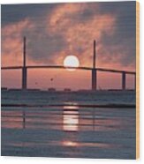 Sunrise Over Tampa Bay Wood Print