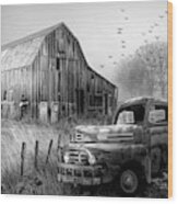 Truck In The Fog In Black And White Wood Print