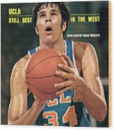 University Of California Los Angeles Dave Meyers Sports Illustrated Cover Wood Print