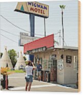 Wigwam Motel, Route 66, Fontana, Ca Wood Print