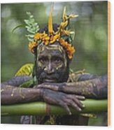 Witchdoctor In Ulul Village In New Wood Print