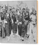 Women With Rifles Marching Wood Print