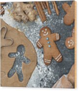 Baking Gingerbread Men Wood Print