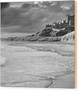 Bamburgh Castle In Black And White Wood Print
