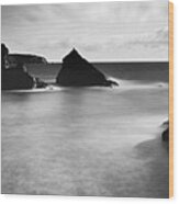 Bedruthan Steps Beach Cornwall Black And White Wood Print