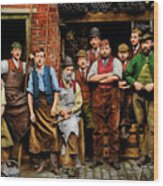 Blacksmith - The Ironmongers Of Maidenhead 1900 Wood Print